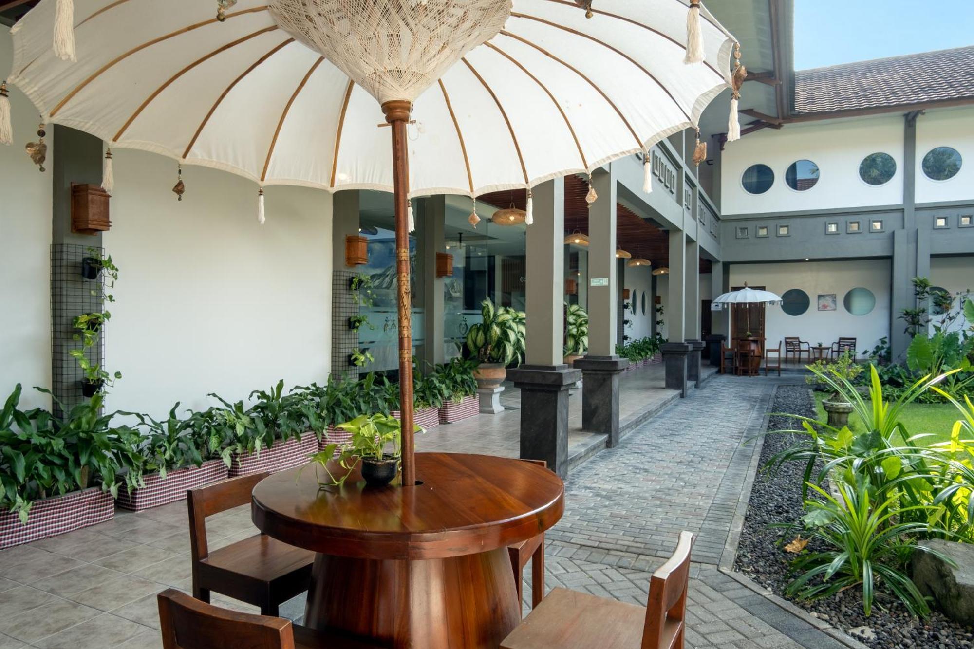 Hotel Graha Wiyata Tanah Lot Exterior foto
